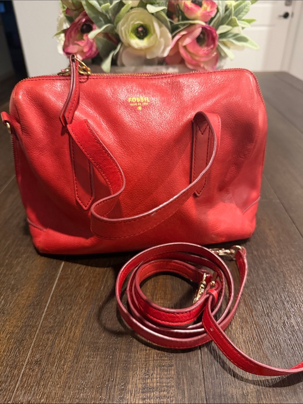 Fossil Red Leather Crossbody Satchel with Detachable Strap